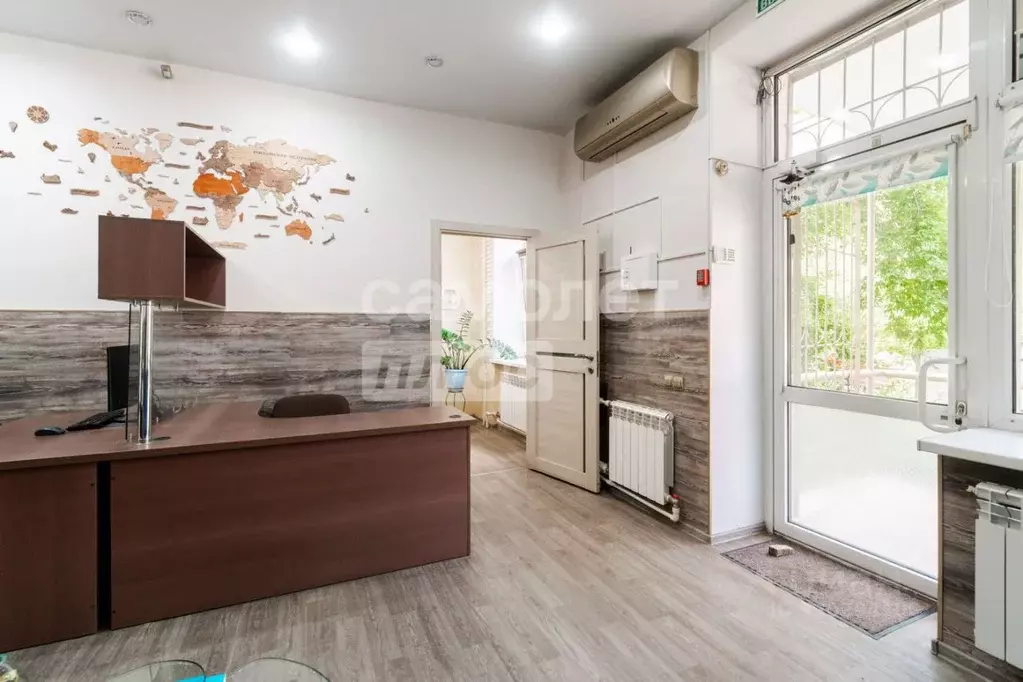 Офис в Омская область, Омск ул. 10 лет Октября, 145А (32 м) - Фото 1