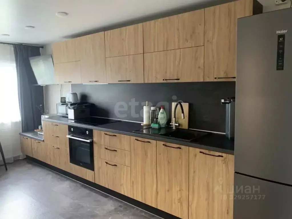 Дом в Алтай, Майминский район, Манжерокское с/пос, с. Озерное ул. ... - Фото 1