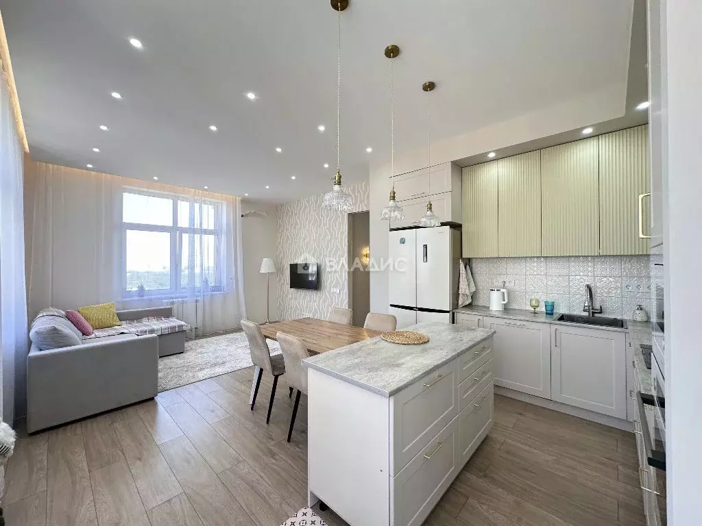 Продается 3-комнатная квартира - Фото 0