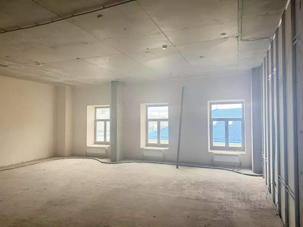 1-к кв. Татарстан, Казань ул. Баумана, 9 (119.7 м) - Фото 2