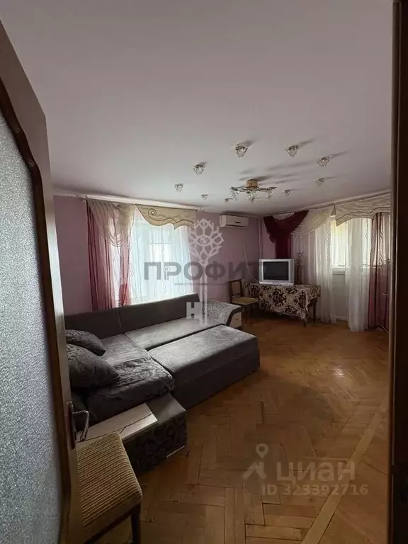 3-к кв. Крым, Алушта ул. Судакская, 18 (66.3 м) - Фото 2