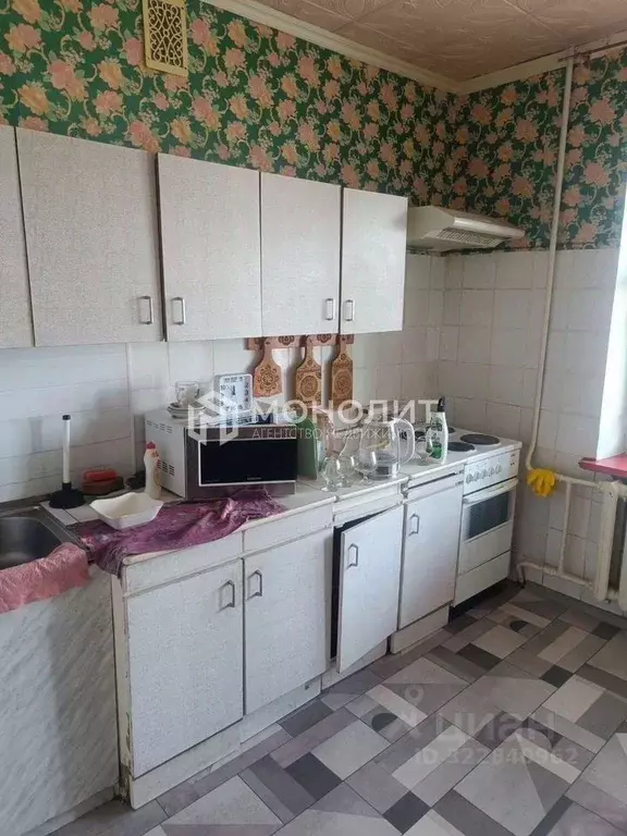 2-к кв. Белгородская область, Старый Оскол Королева мкр, 33 (68.0 м) - Фото 1