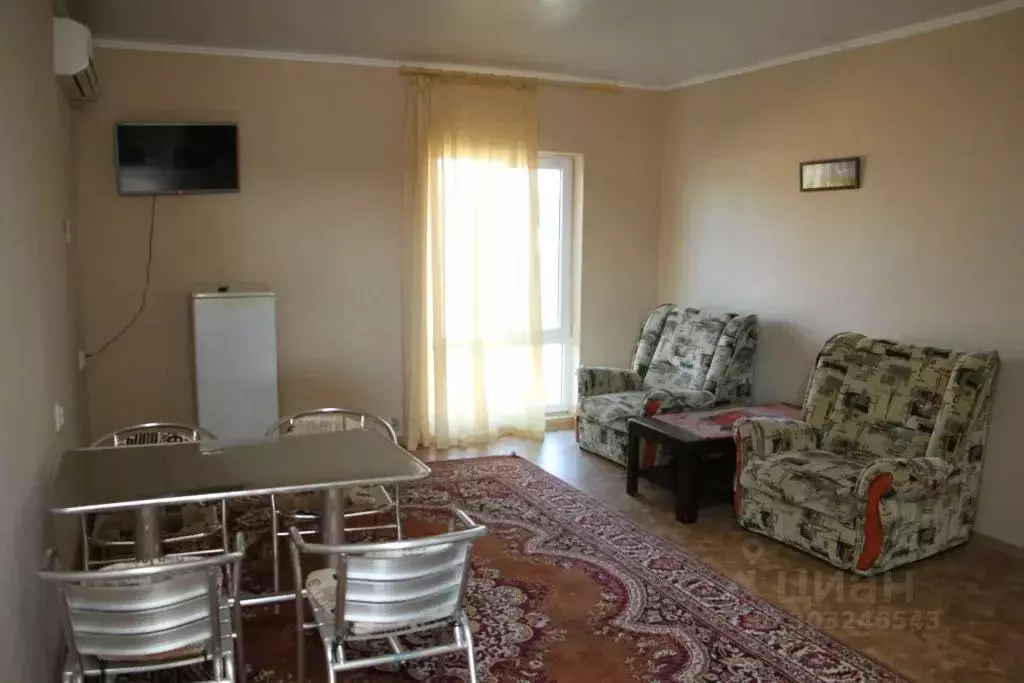 Комната Крым, Сакский район, с. Штормовое ул. Набережная, 25 - Фото 2