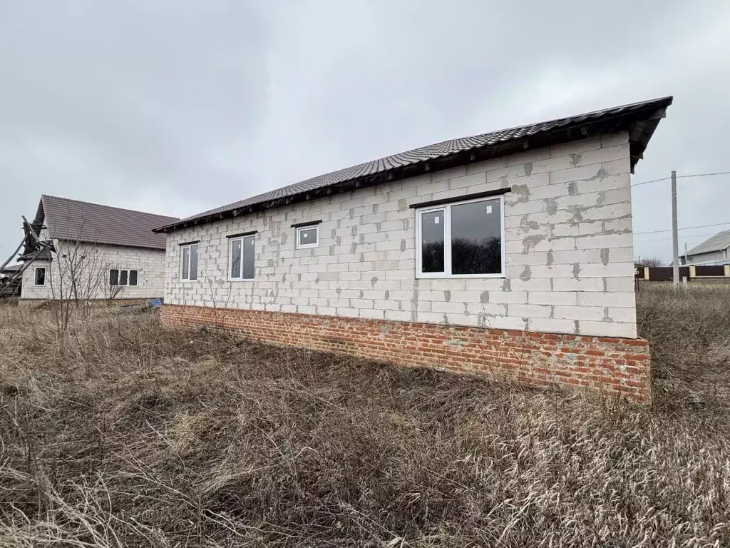 Дом в Белгородская область, Белгородский район, Головинское с/пос, с. ... - Фото 2