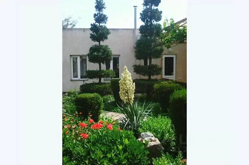 Дом в Крым, Евпатория городской округ, Заозерное пгт  (70 м) - Фото 1