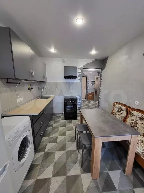 1-к. квартира, 41 м, 3/15 эт. - Фото 1