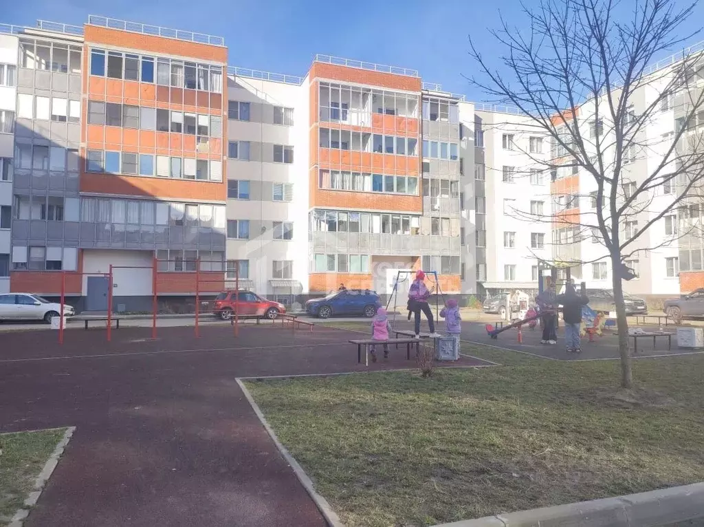 2-к кв. Санкт-Петербург, Санкт-Петербург, Петергоф ул. Парковая, 14к2 ... - Фото 0