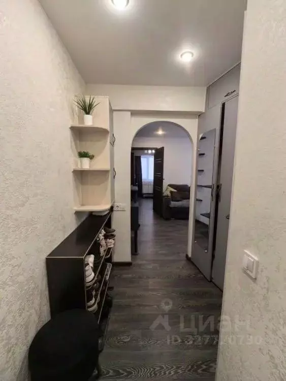 3-к кв. Омская область, Омск Заозерный мкр, ул. Коммунальная, 9 (47.0 ... - Фото 2