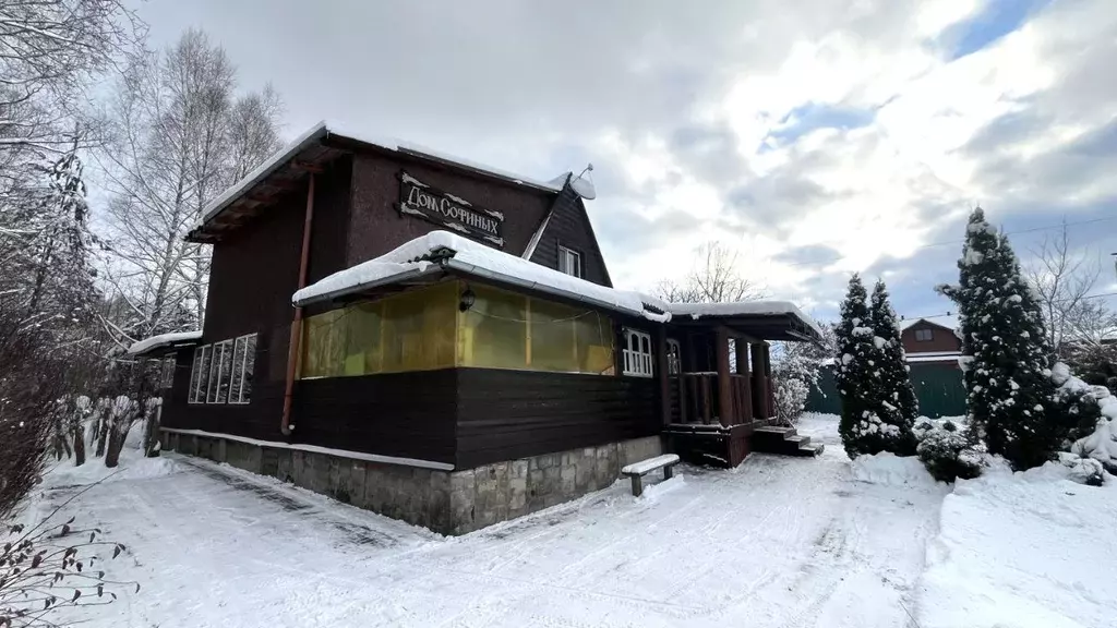 Дом в Калужская область, Малоярославецкий муниципальный округ, ... - Фото 1