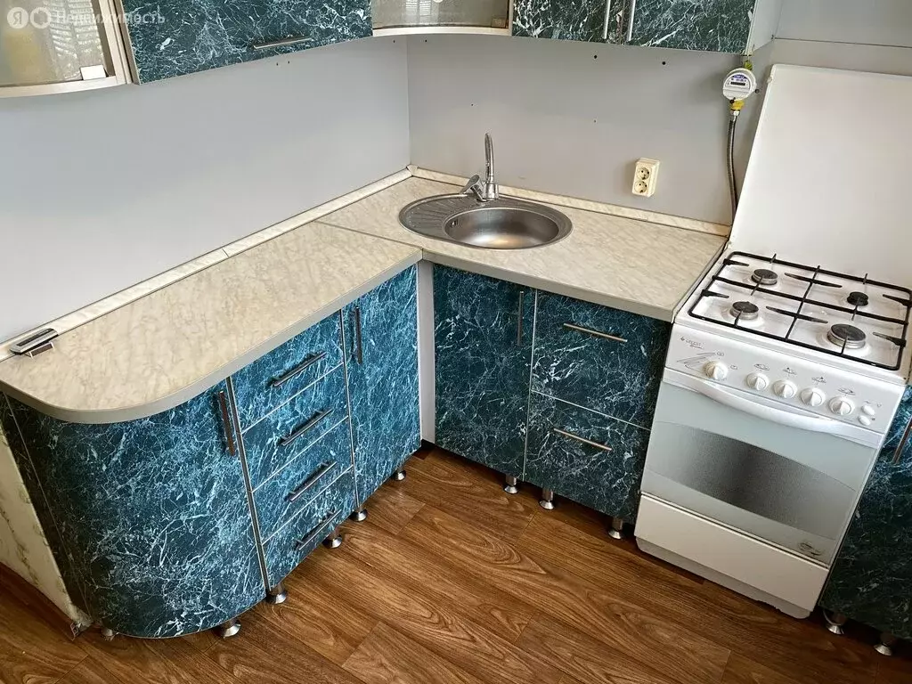 2-комнатная квартира: Киров, микрорайон Лянгасово, Спортивная улица, 5 ... - Фото 1