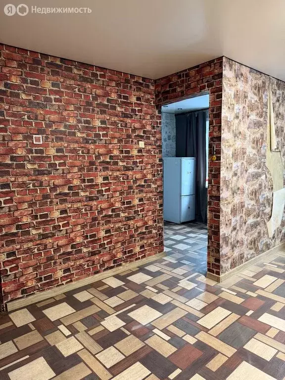 1-комнатная квартира: Братск, улица Кирова, 35 (28 м) - Фото 2