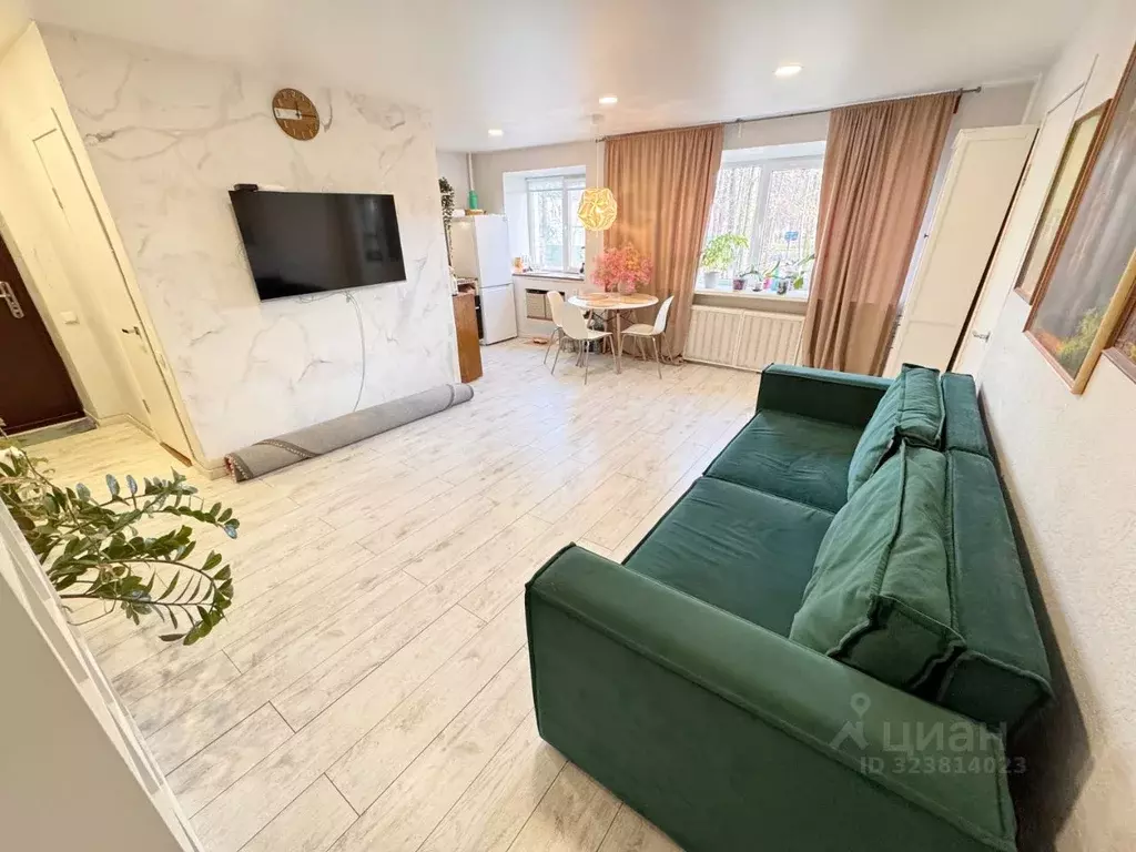 2-к кв. Владимирская область, Кольчугино ул. 50 лет Октября, 8 (42.2 ... - Фото 1