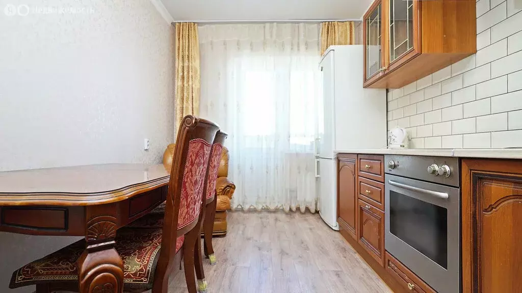 3-комнатная квартира: Казань, улица Ноксинский Спуск, 4к1 (81.9 м) - Фото 2