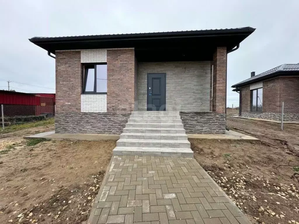 Дом в Краснодарский край, Темрюкский район, Голубицкое с/пос, ... - Фото 0