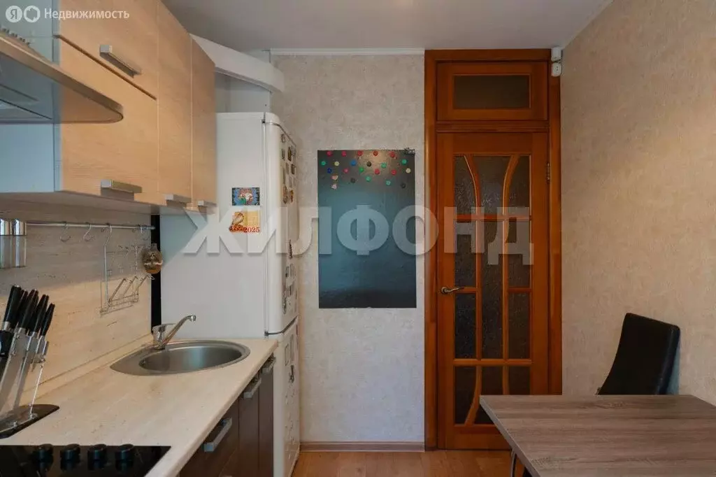 2-комнатная квартира: Новосибирск, улица Жуковского, 106/2 (46.3 м) - Фото 1