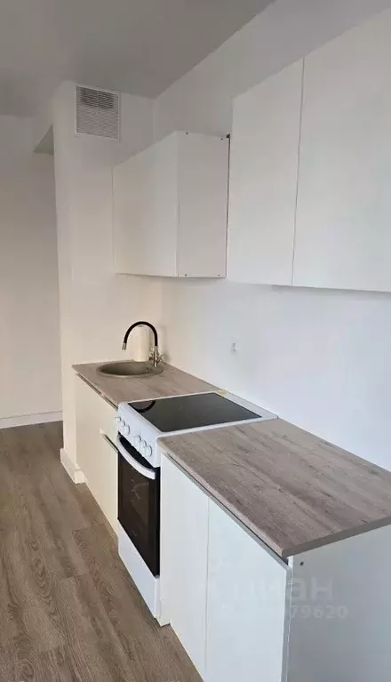 3-к кв. Москва Очаковское ш., 5к3 (74.0 м) - Фото 2