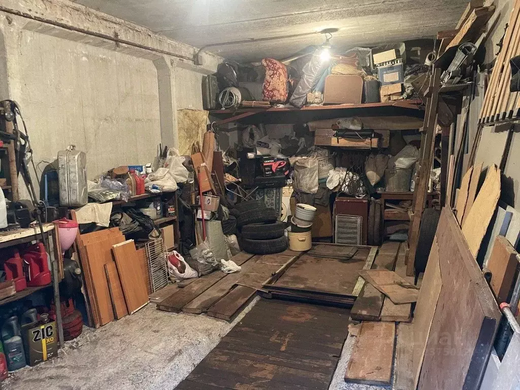 Гараж в Свердловская область, Екатеринбург ул. Начдива Онуфриева, 27 ... - Фото 2