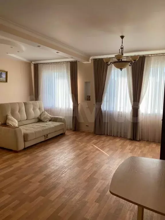2-к. квартира, 60 м, 6/9 эт. - Фото 0