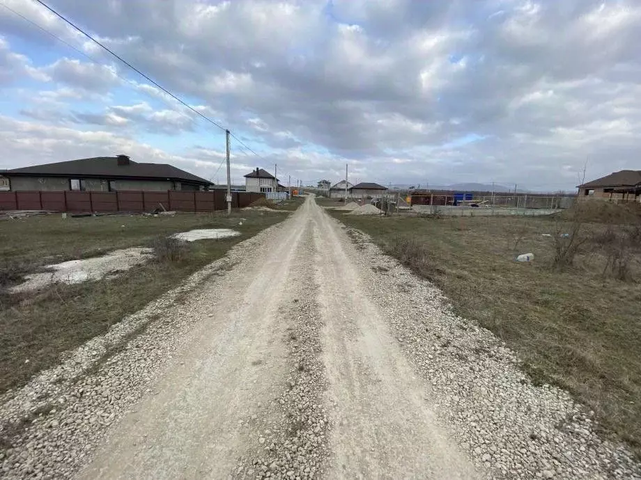 Участок в Крым, Симферопольский район, Добровское с/пос, с. Пионерское ... - Фото 2