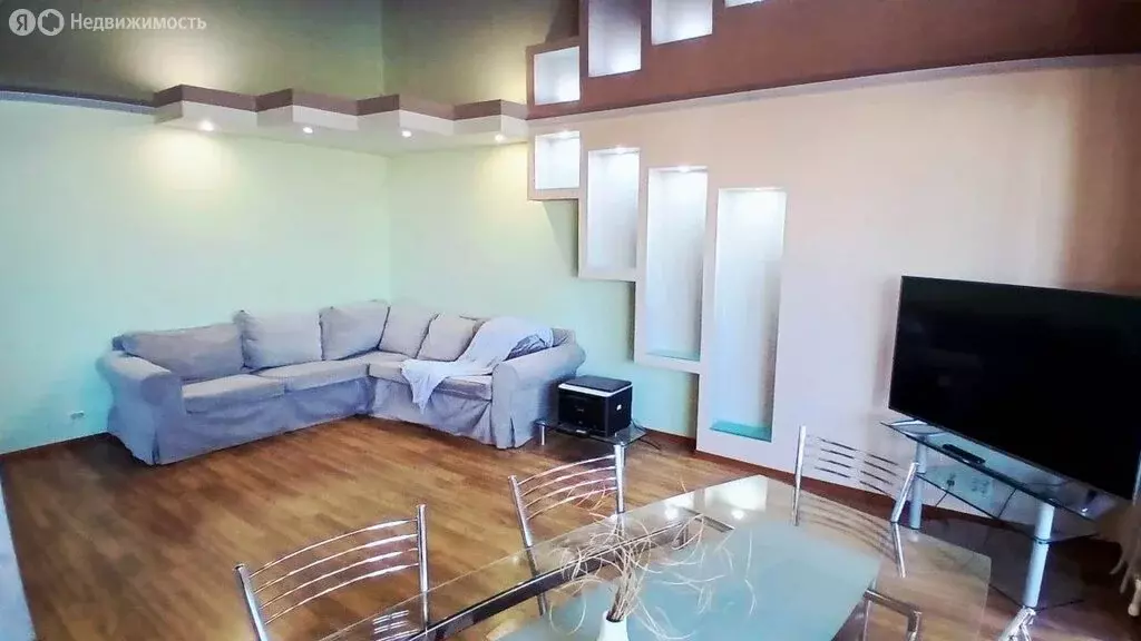 3-комнатная квартира: Нижнекамск, проспект Строителей, 30 (77.4 м) - Фото 1