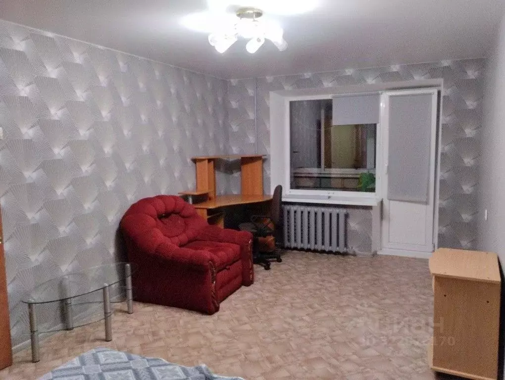 1-к кв. Свердловская область, Екатеринбург ул. Ильича, 71Д (29.9 м) - Фото 2