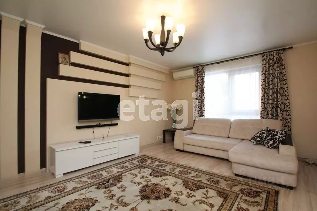 3-к кв. Тюменская область, Тюмень ул. Максима Горького, 68 (100.0 м) - Фото 2