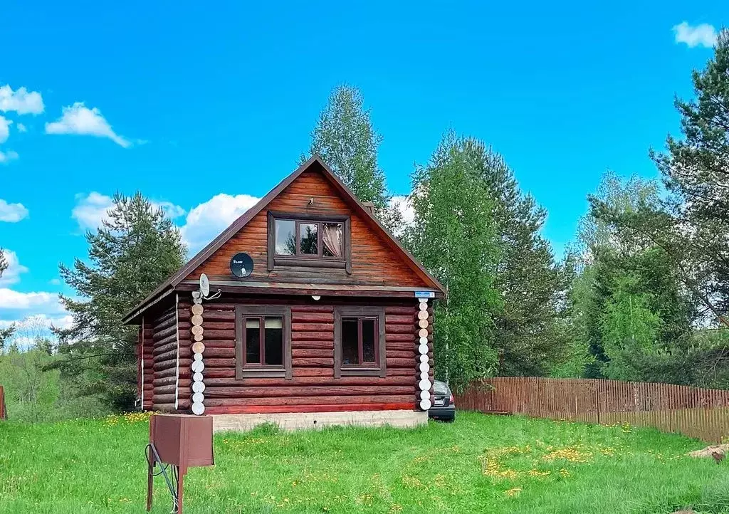 Дом в Новгородская область, Валдайский район, Ивантеевское с/пос, д. ... - Фото 1