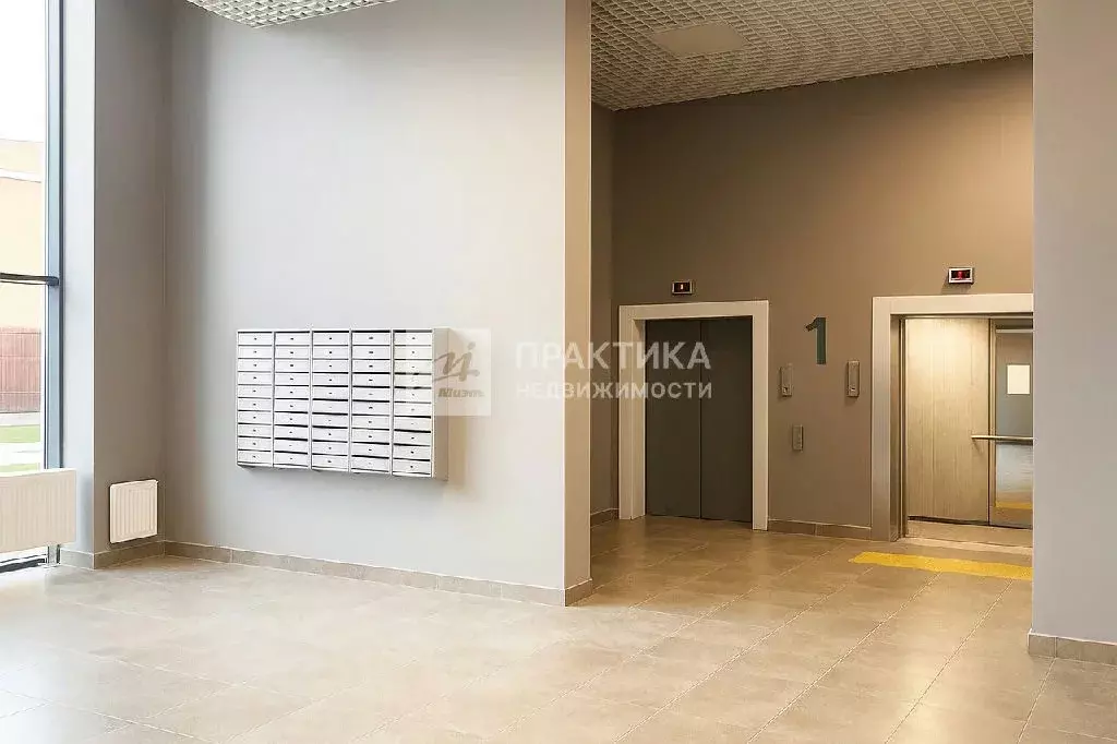 Продается 3-комнатная квартира - Фото 2