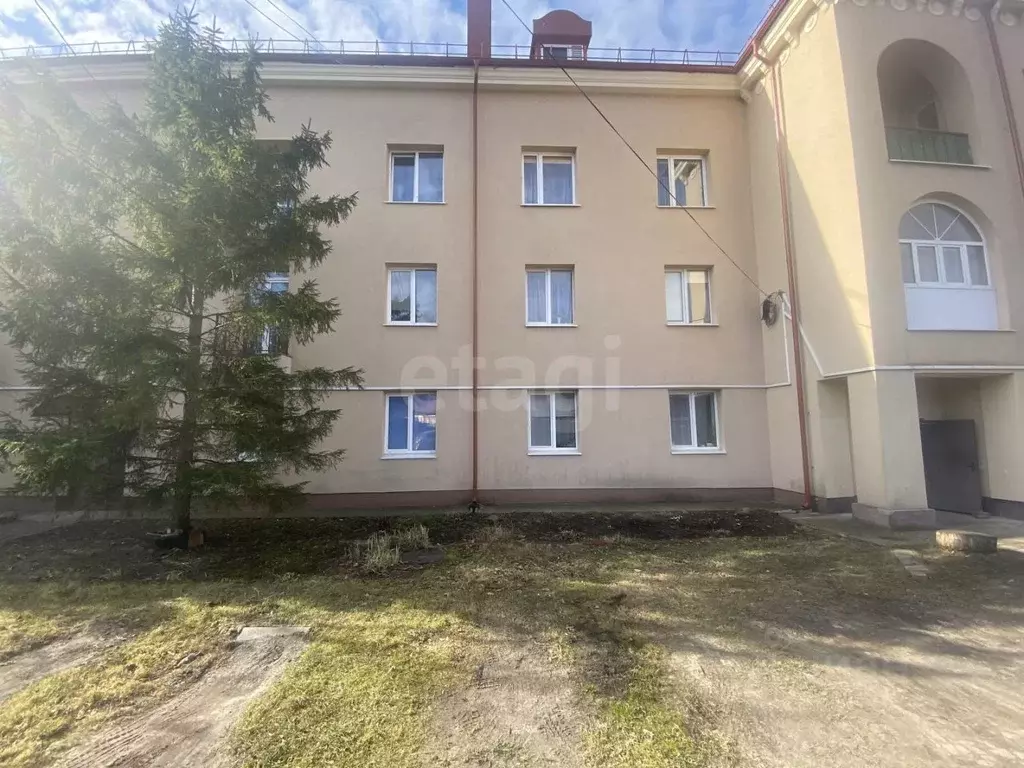 2-к кв. Калининградская область, Балтийск ул. Серебровской, 6 (60.0 м) - Фото 2