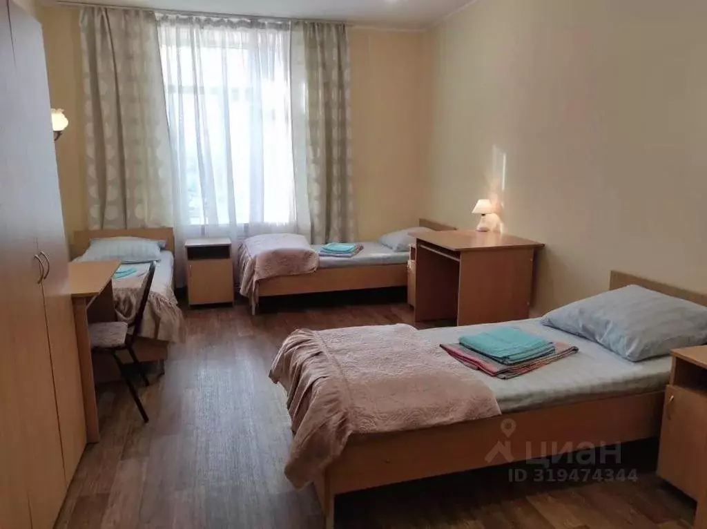 Комната Свердловская область, Екатеринбург ул. Короленко, 5 (18.0 м) - Фото 0