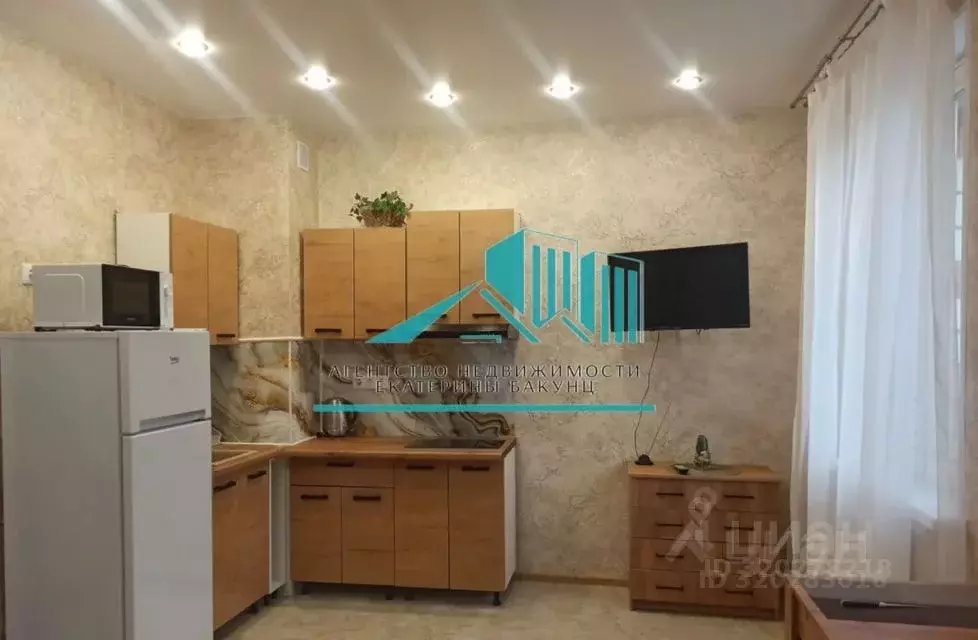 Студия Калужская область, Калуга бул. Солнечный, 18 (30.0 м) - Фото 1