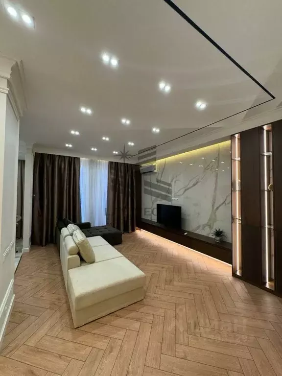 2-к кв. Татарстан, Казань ул. Габдуллы Кариева, 5 (52.0 м) - Фото 0