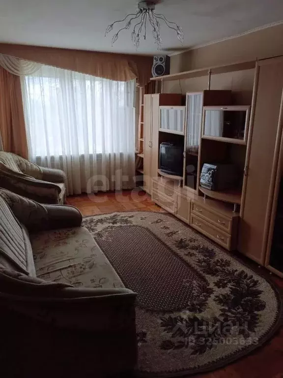 3-к кв. Челябинская область, Челябинск Краснознаменная ул., 46 (68.1 ... - Фото 1