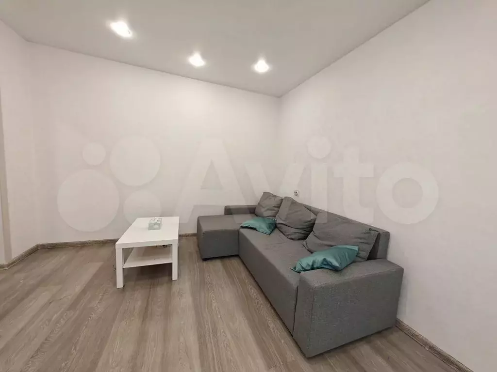 1-к. квартира, 38 м, 6/10 эт. - Фото 1