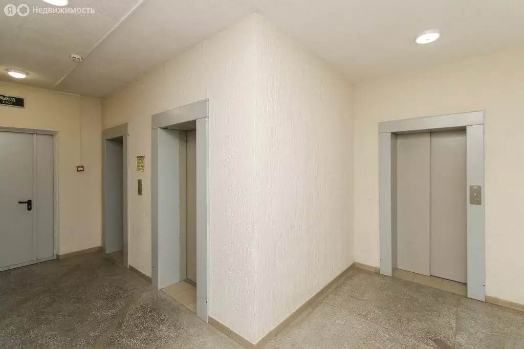 2-комнатная квартира: Тюмень, Ямская улица, 86 (73.2 м) - Фото 1