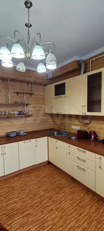 3-к. квартира, 83,5 м, 4/4 эт. - Фото 1