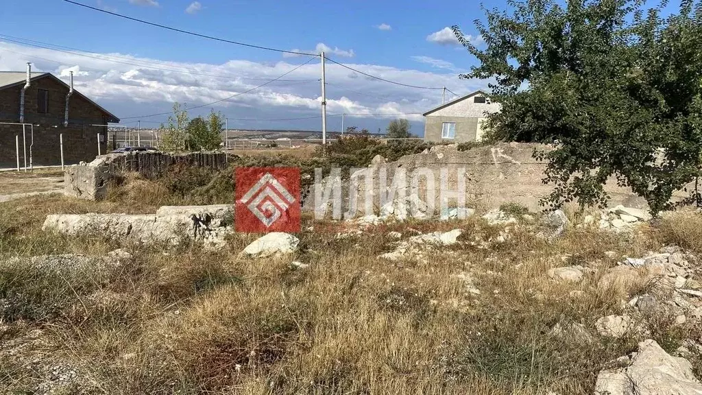 Участок в Крым, Бахчисарайский район, Железнодорожненское с/пос, с. ... - Фото 2