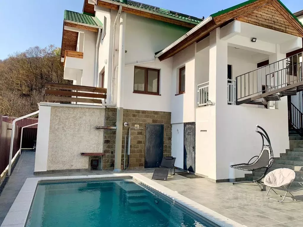 Дом в Краснодарский край, Сочи с. Эстосадок, ул. Березовая (450 м) - Фото 2