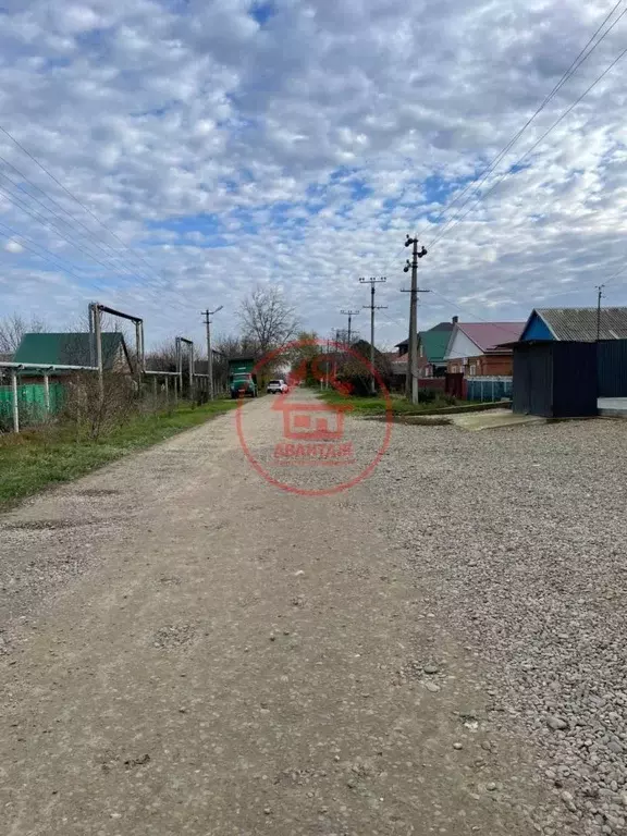 Участок в Краснодарский край, Новокубанск ул. Осипенко, 34 (10.0 сот.) - Фото 1