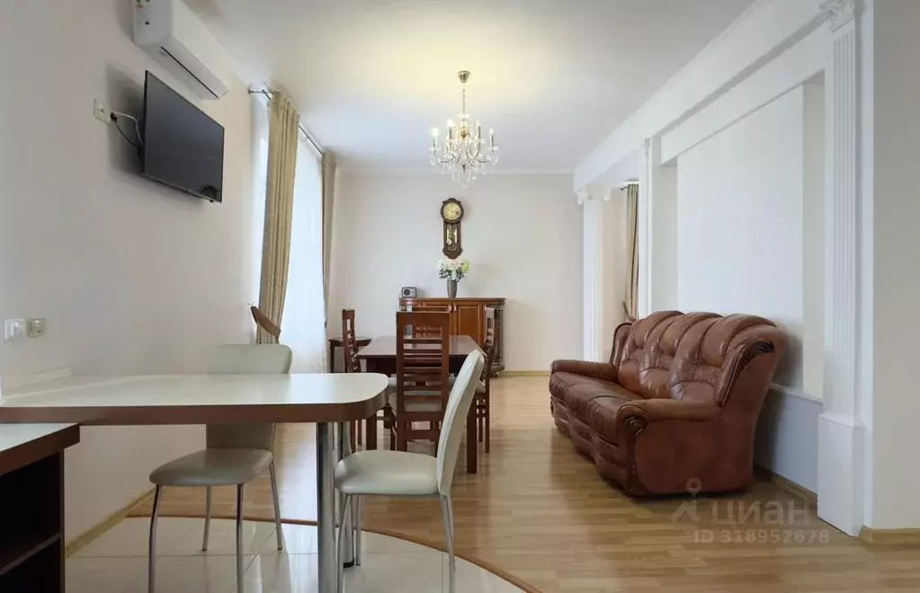 Коттедж в Татарстан, Казань Белозерская ул., 18 (160 м) - Фото 1