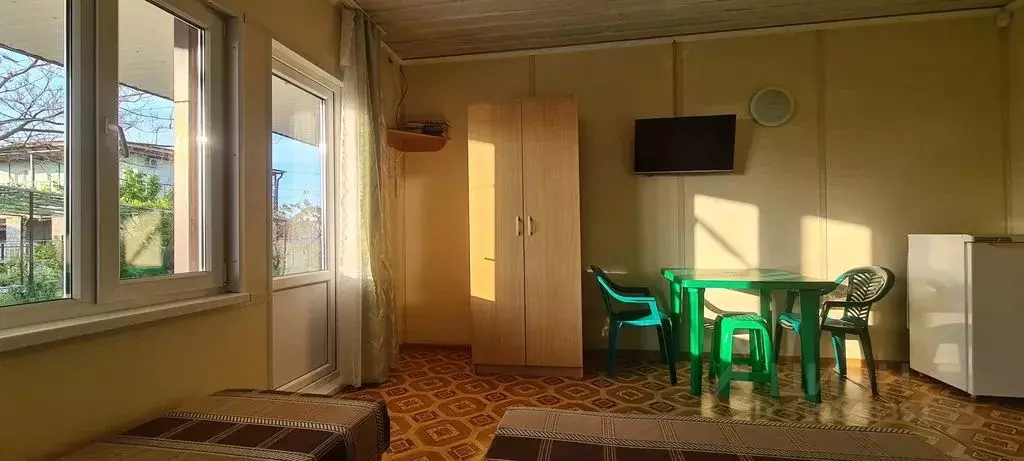 Комната Краснодарский край, Темрюкский район, Голубицкое с/пос, ... - Фото 0