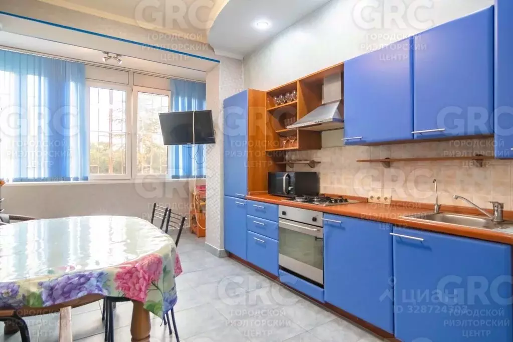 3-к кв. Краснодарский край, Сочи Светлана мкр, ул. Грибоедова, 30 ... - Фото 1