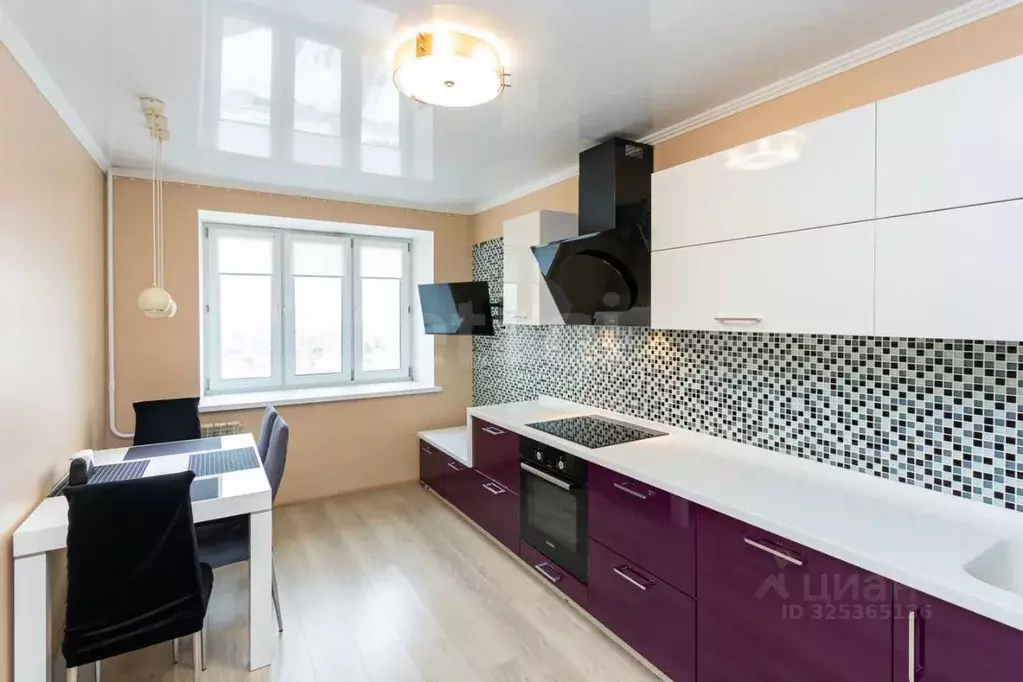 2-к кв. Тюменская область, Тюмень ул. Самарцева, 3 (64.3 м) - Фото 2