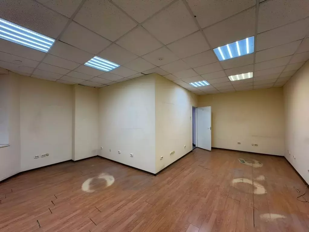 Помещение свободного назначения в Санкт-Петербург наб. Реки Мойки, 30 ... - Фото 1