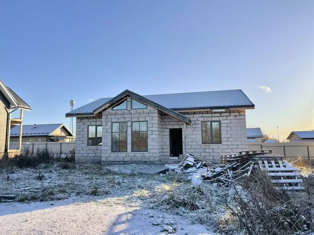Коттедж в Ленинградская область, Всеволожский район, Агалатовское ... - Фото 1