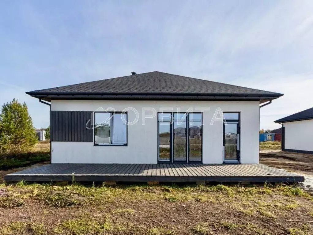 Дом в Тюменская область, Тюменский район, д. Зубарева Центральная ул. ... - Фото 1