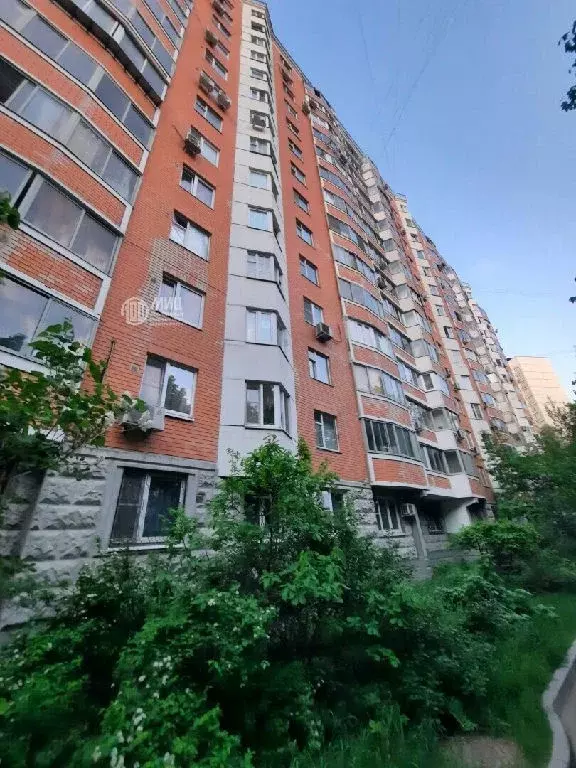 Продается 2-комнатная квартира - Фото 1