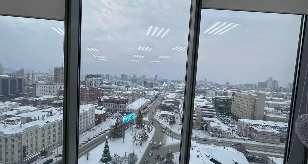 Офис в Свердловская область, Екатеринбург ул. Малышева, 51 (46 м) - Фото 2