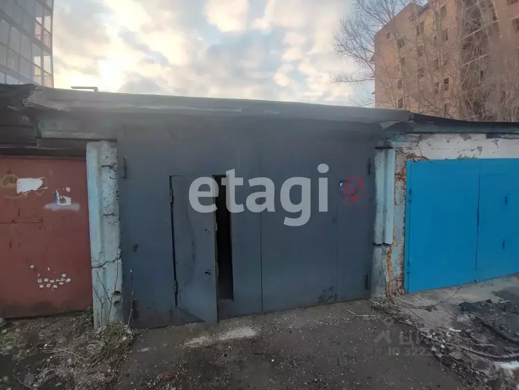 Гараж в Красноярский край, Красноярск ул. Можайского, 12 (15 м) - Фото 1