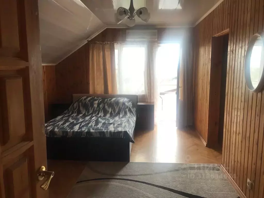 Дом в Краснодарский край, Геленджик ул. Темрюкская, 13 (100 м) - Фото 1